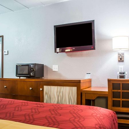 Econo Lodge Brockport Kültér fotó