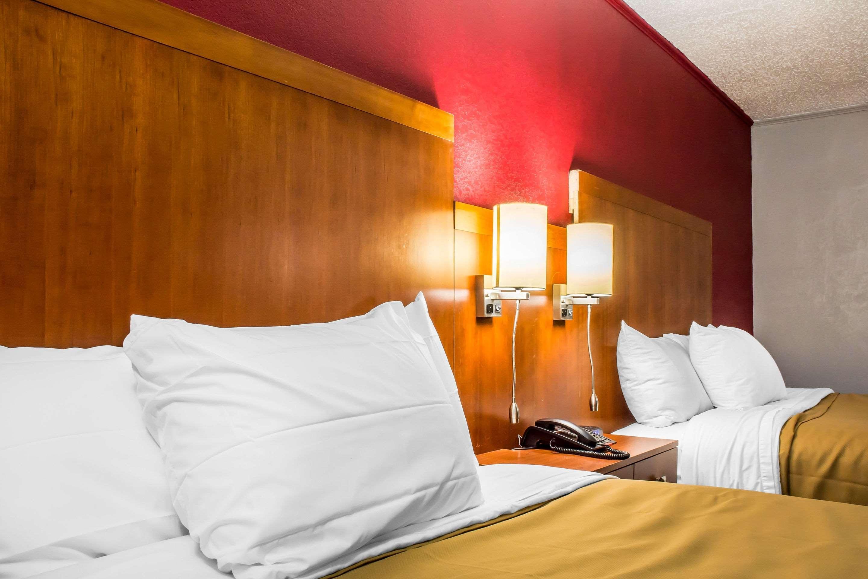 Econo Lodge Brockport Kültér fotó
