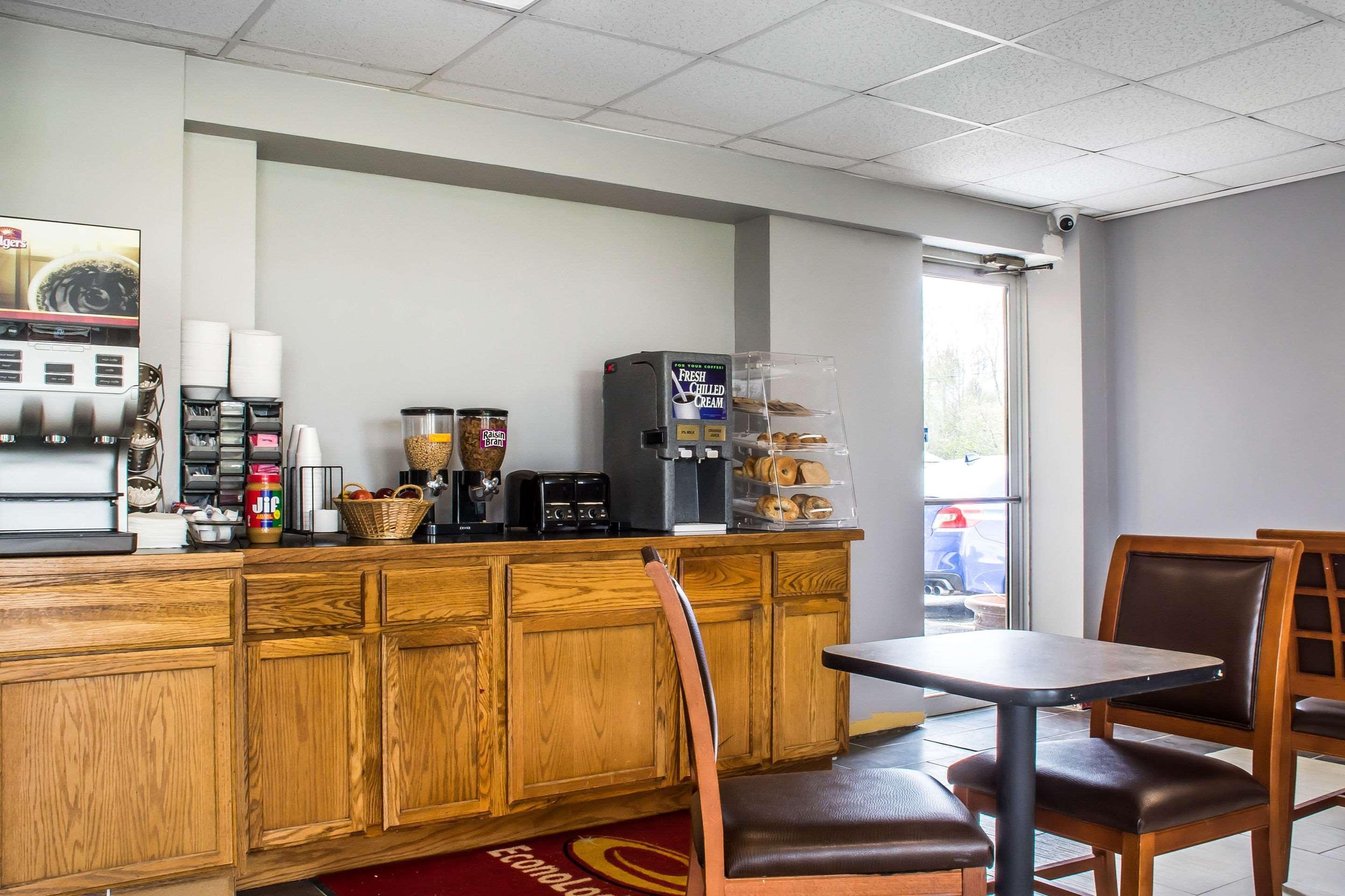 Econo Lodge Brockport Kültér fotó